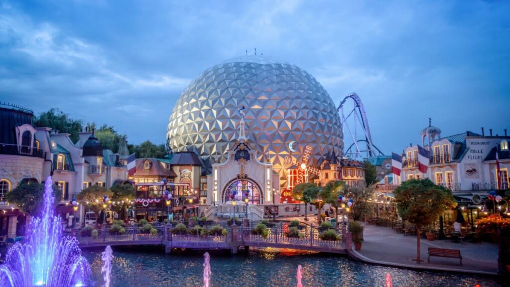 Pour se rendre à Europa Park :   Strasse 2 , 77977 Rust  , ALLEMAGNE